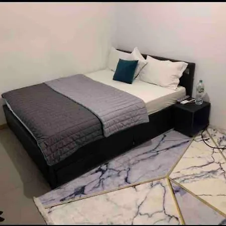 F5 Proximite Et Commodite Aimargues