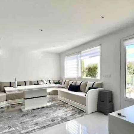 Villa F5 Proximite Et Commodite *